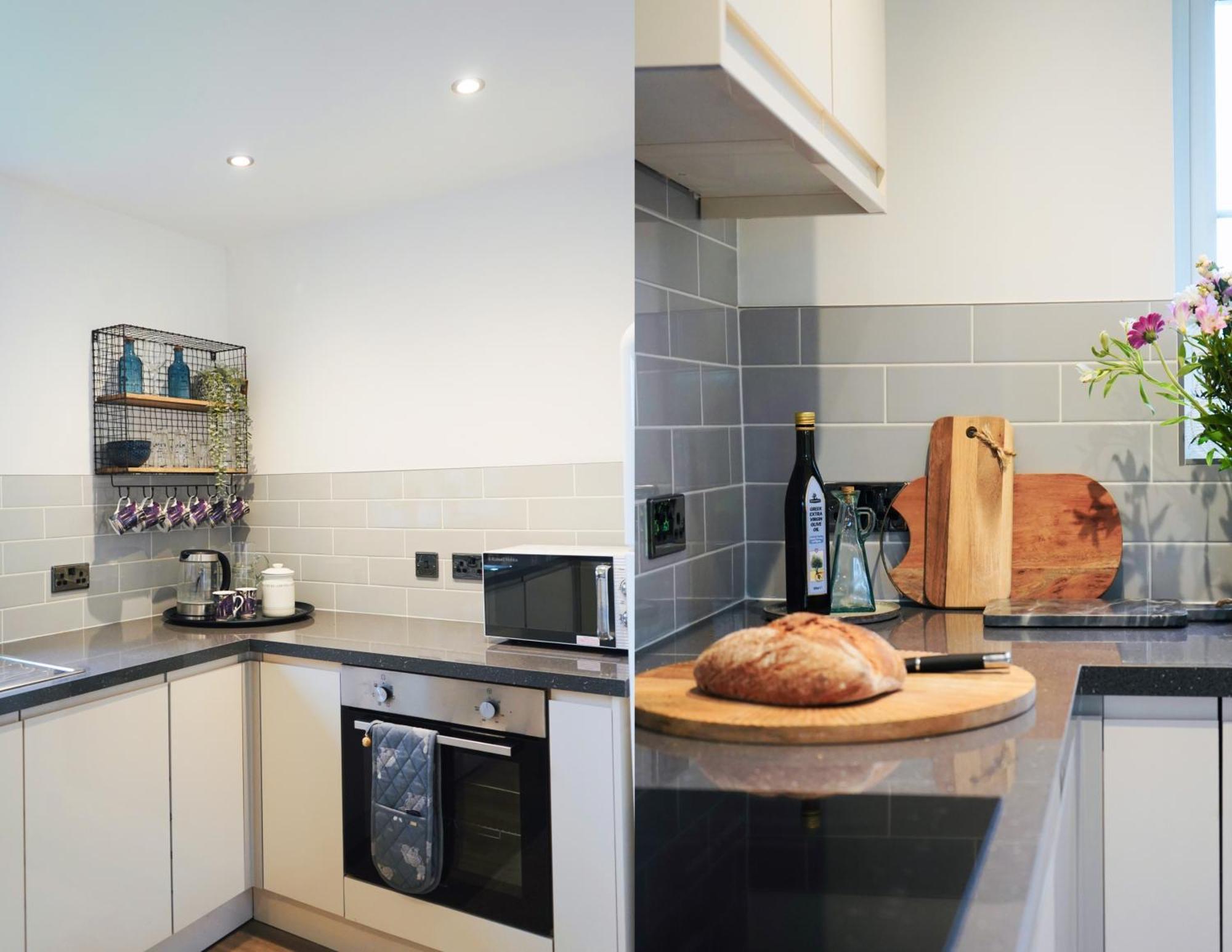 Comfortable And Cosy House With Off-road Parking Apartment *
